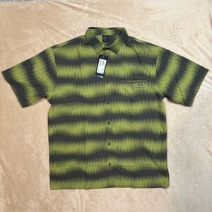Oakley All Day RC Shirt Green Button Down Short Sleeve Stretch Mens Large NWT